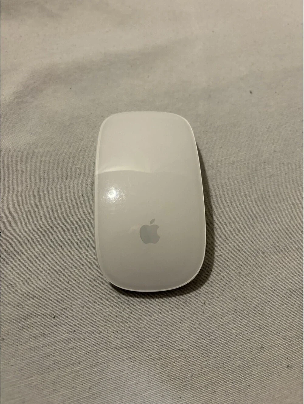 Apple Magic Gen 1  Bluetooth Wireless Mouse A1296